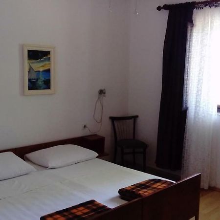 Apartman "Tartaruga" Lukovo Buitenkant foto
